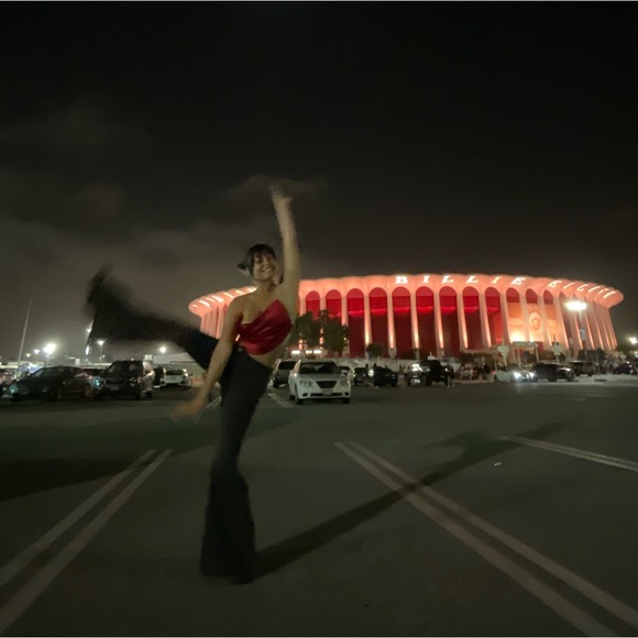 Meet The Posher - Picture 3 of 3